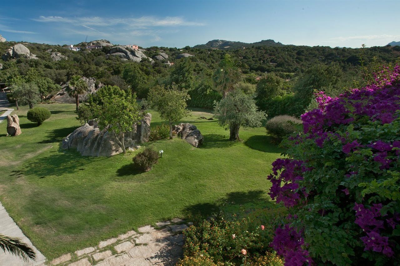 Hotel Pulicinu Baia Sardinia Exteriér fotografie