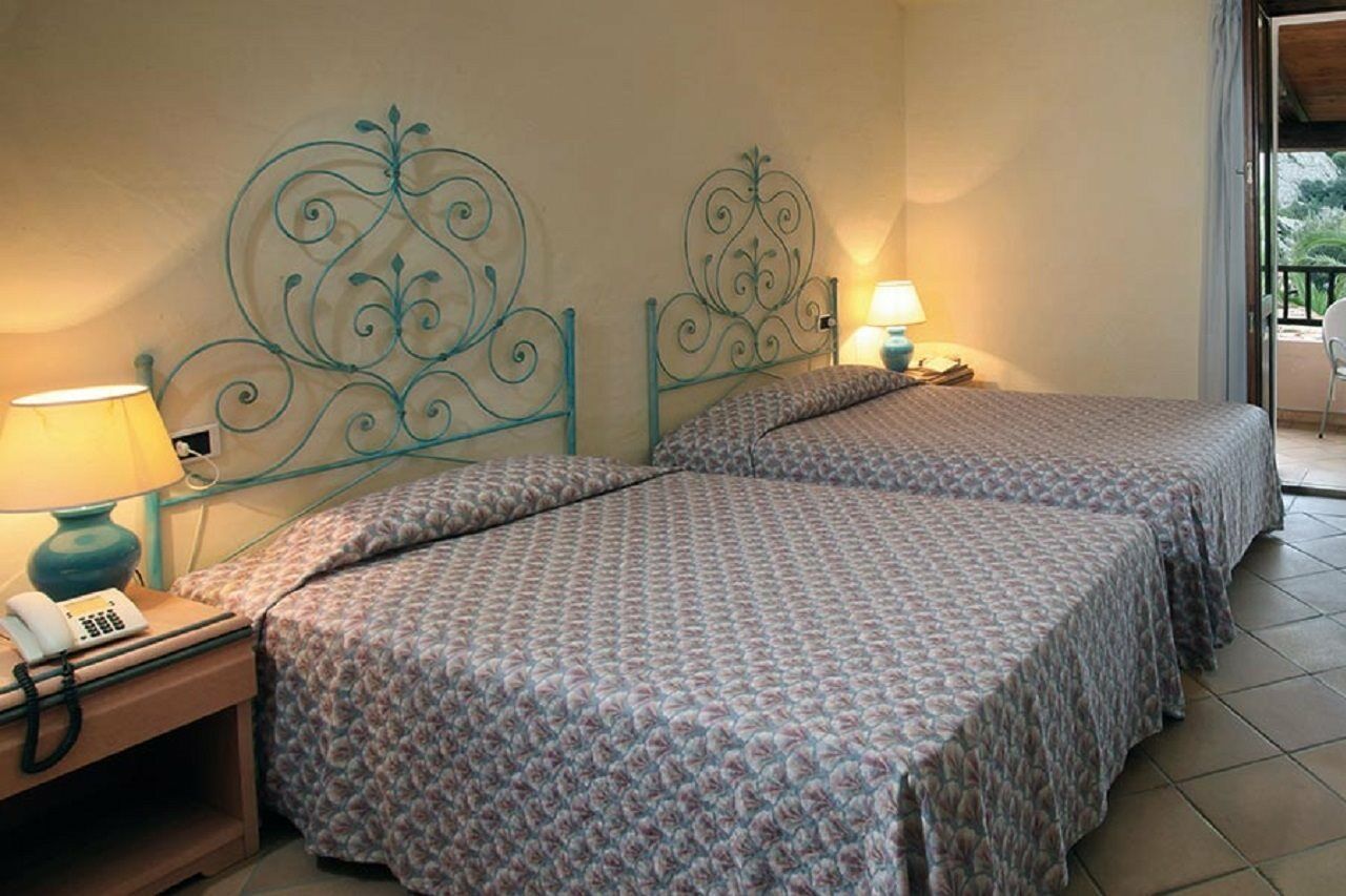 Hotel Pulicinu Baia Sardinia Exteriér fotografie